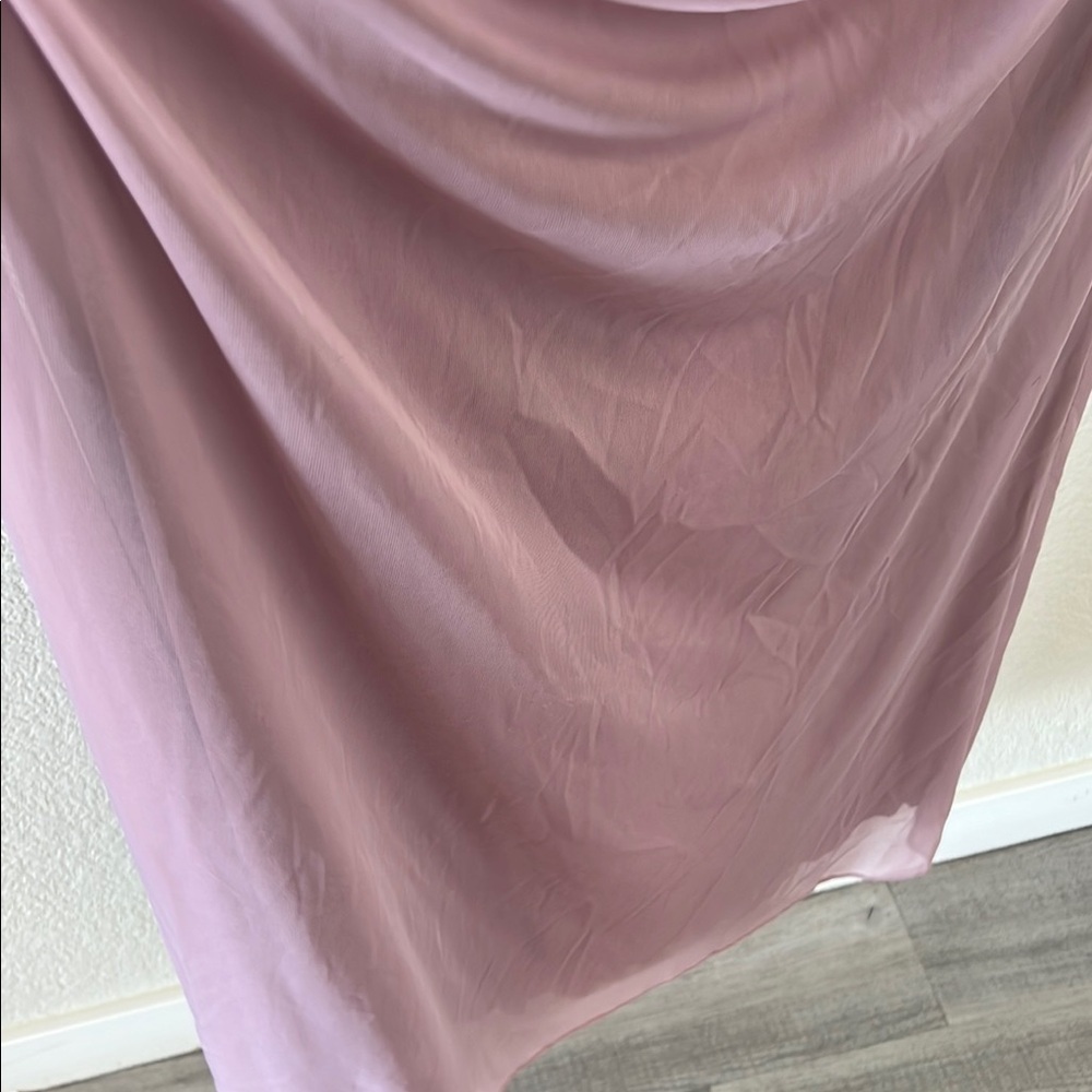 Elegant Mauve Evening Gown - image 8